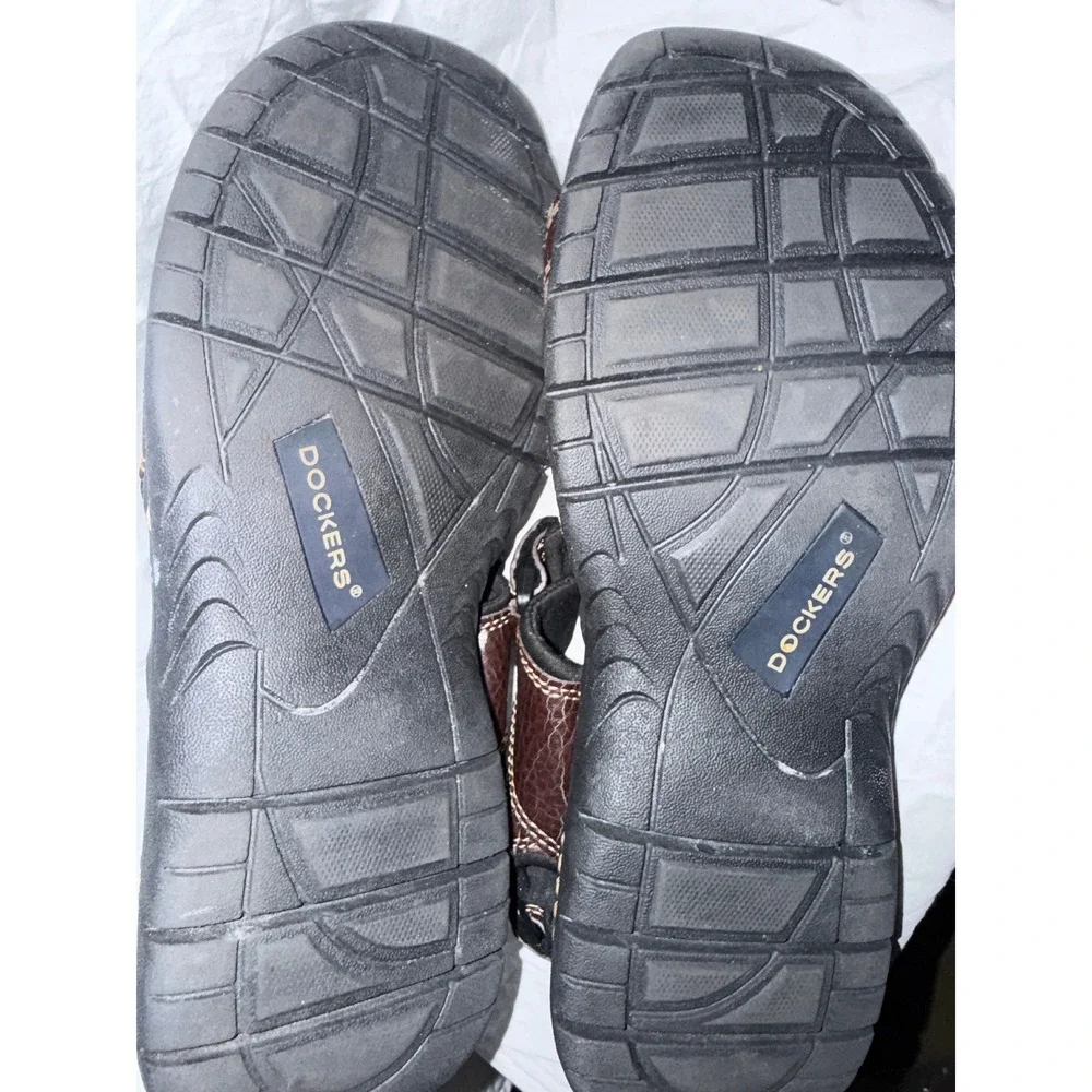 Dockers Mens All Motion Comfort Sandals Brown 3-Strap Fisherman Size 9M